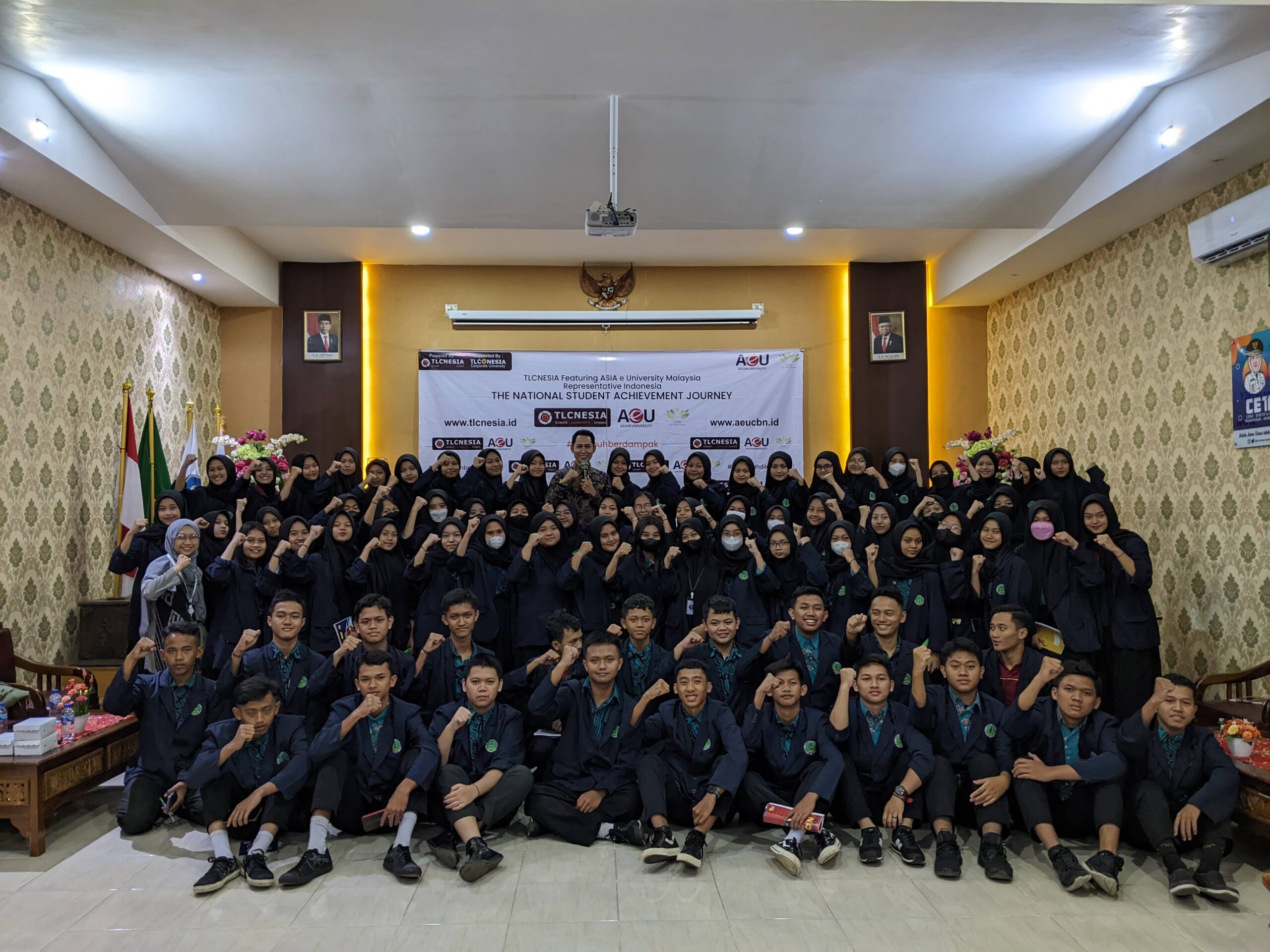 You are currently viewing Aan K Prasetia Bersama TLCNESIA Berkolaborasi dengan ASIA e University Malaysia pada “The National Student Achievement Journey”